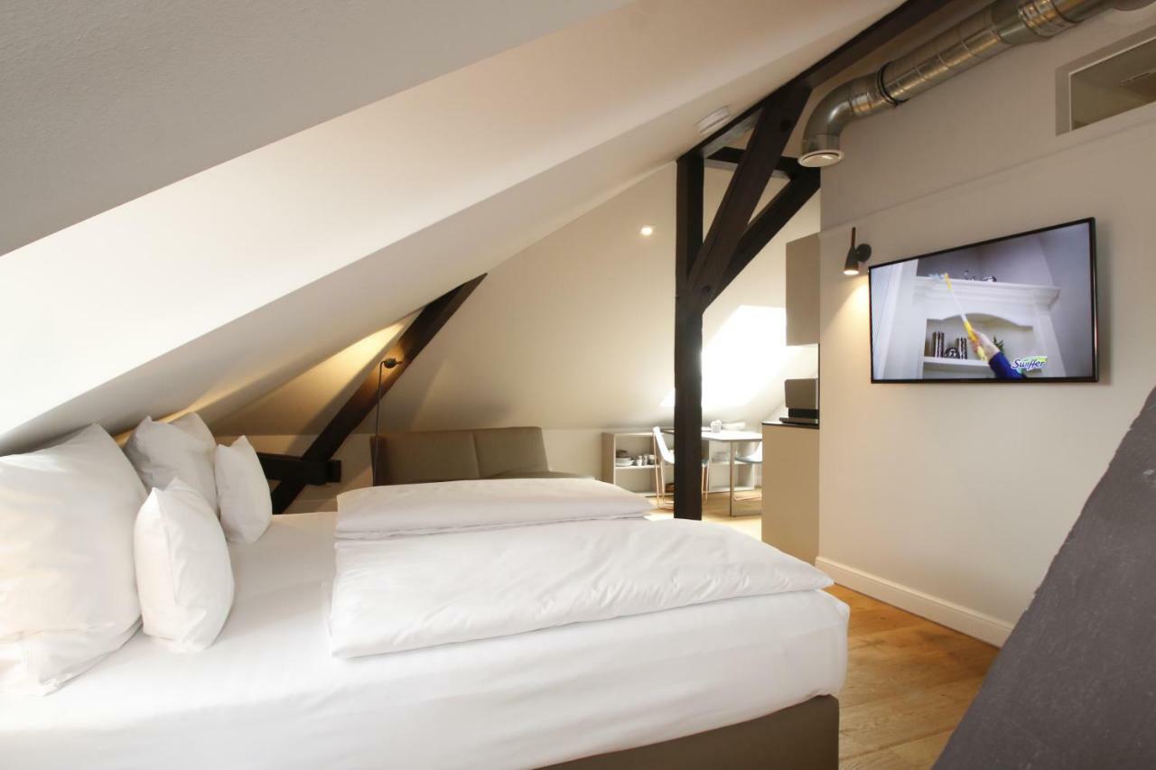 Amelie No 1 Hotel & Appartements Λαντάου Εξωτερικό φωτογραφία